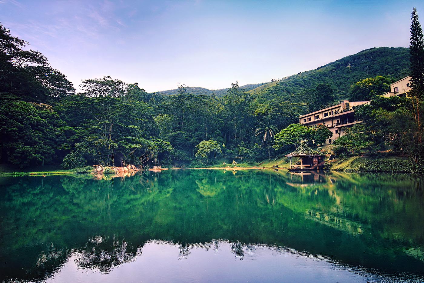 Travel 10